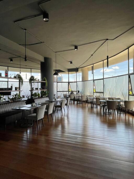 A Scenic Escape Within Nairobi Apartment Ngoại thất bức ảnh
