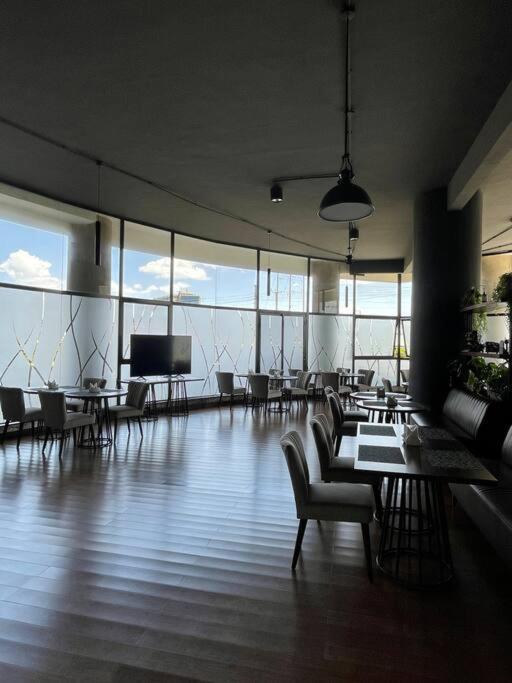 A Scenic Escape Within Nairobi Apartment Ngoại thất bức ảnh