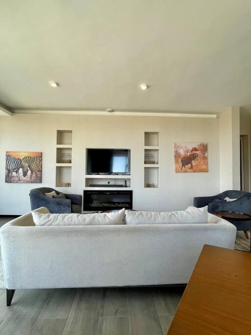 A Scenic Escape Within Nairobi Apartment Ngoại thất bức ảnh
